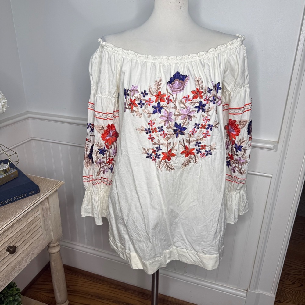 Free People White Embroidered Off Shoulder Tunic Dress Medium Floral Boho Mini